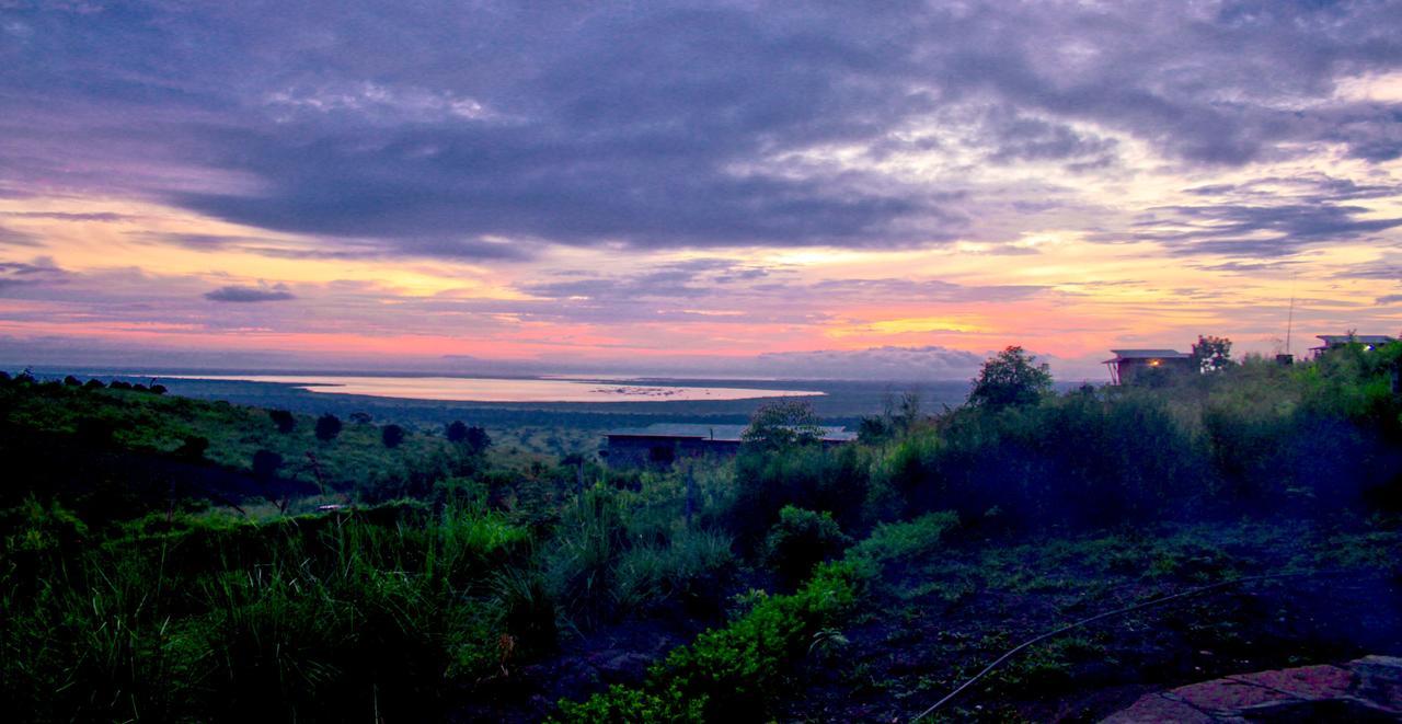 Wild Tracks Overland Camp Kasese Luaran gambar